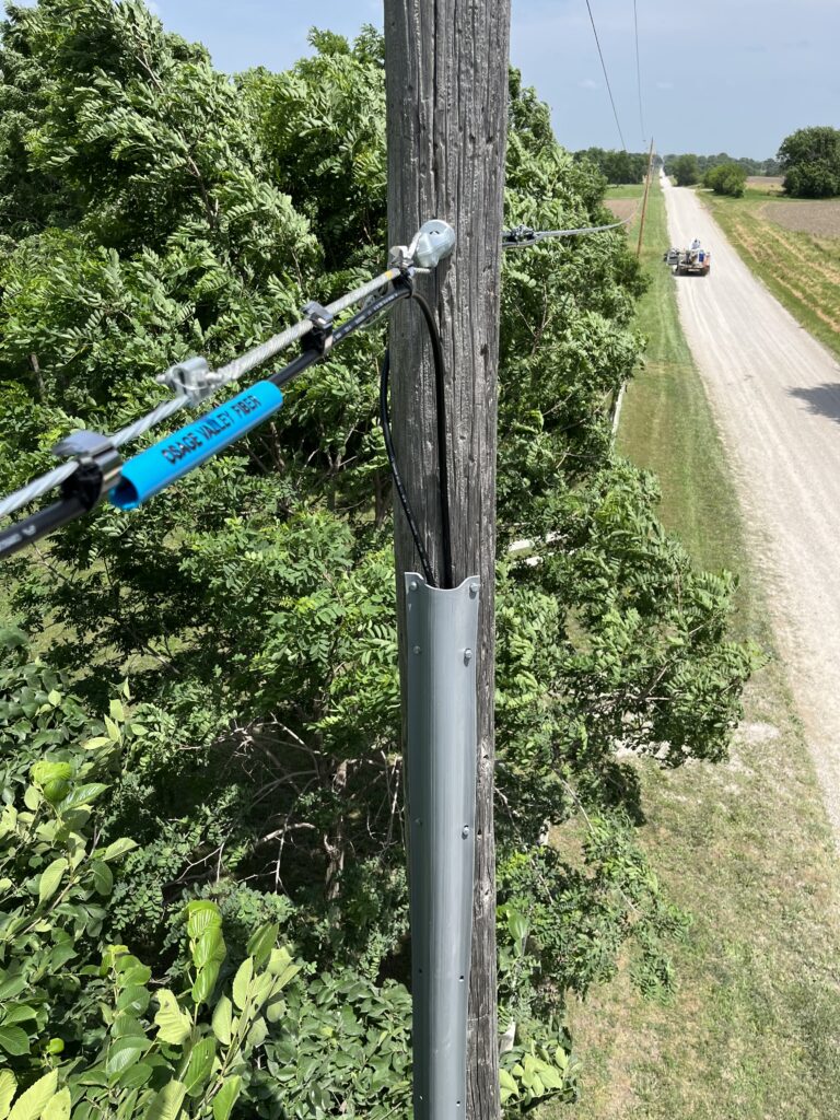fiber optic cable riser guard pole