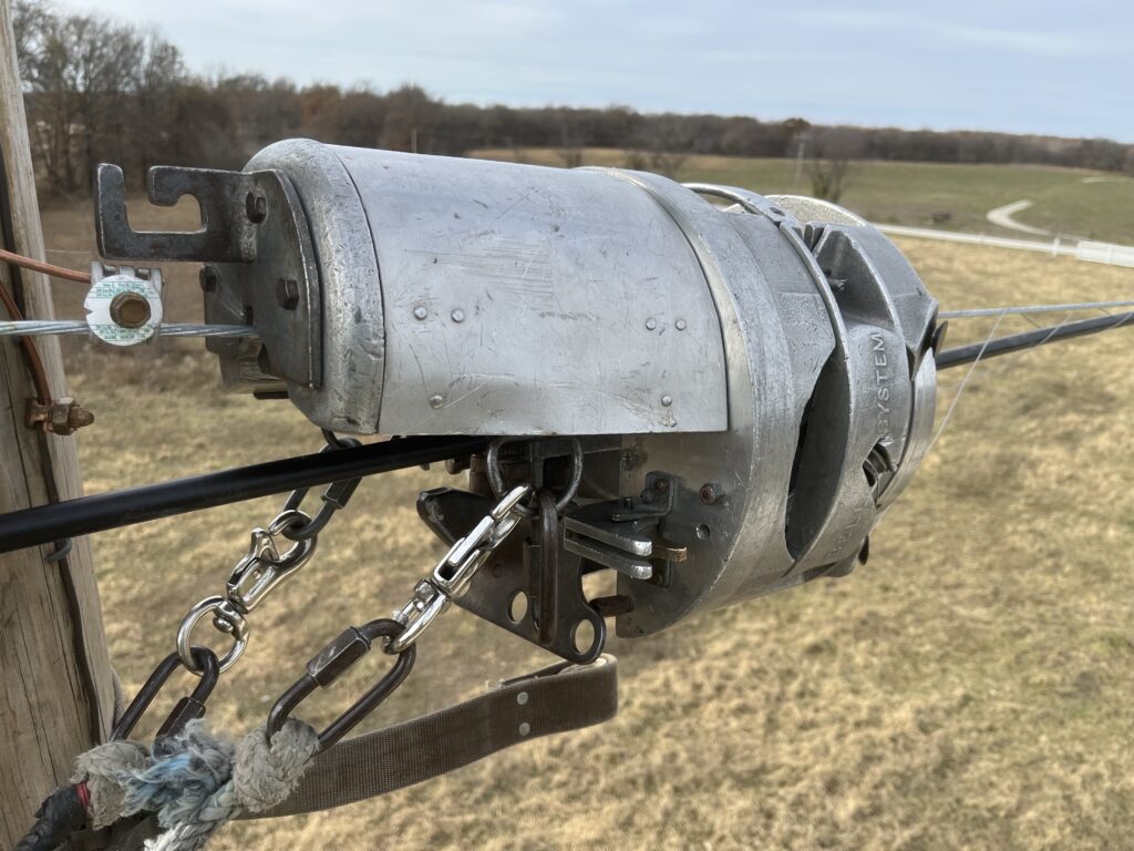 fiber lineman cable lasher